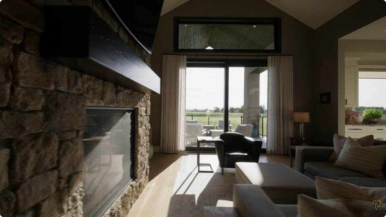 Five acres, two kitchen islands and a good excuse to stay home
